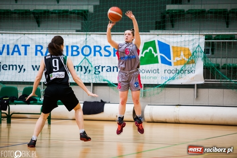 Zdjęcie w galerii na portalu naszraciborz.pl: Przegrana koszykarek RKK AZS Racibórz z MLKS-MOS Rzeszów wiadomości z regionu