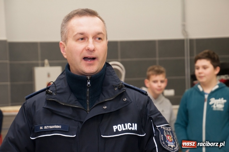 Zdjęcie w galerii na portalu naszraciborz.pl: Strażacka noc dla dzieci w Markowicach wiadomości z regionu