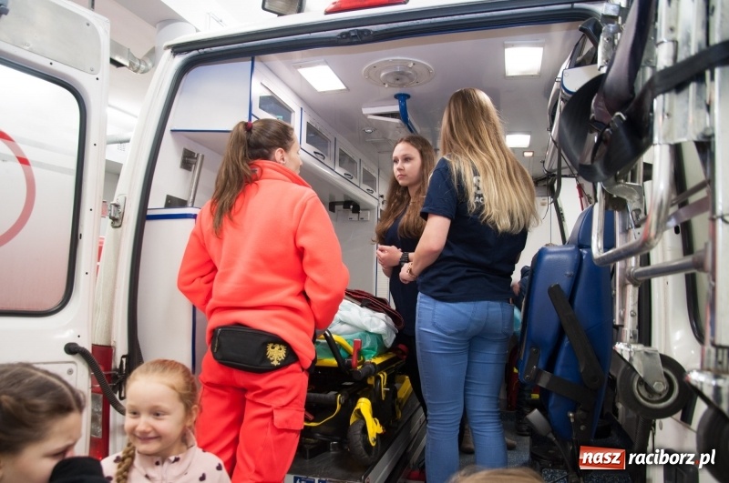 Zdjęcie w galerii na portalu naszraciborz.pl: Strażacka noc dla dzieci w Markowicach wiadomości z regionu