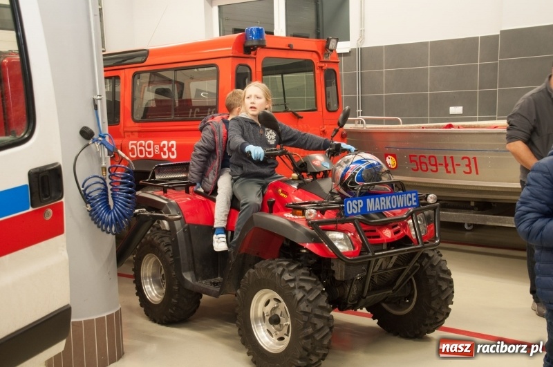 Zdjęcie w galerii na portalu naszraciborz.pl: Strażacka noc dla dzieci w Markowicach wiadomości z regionu