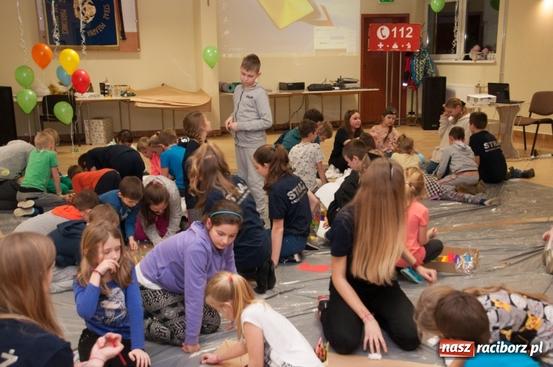 Zdjęcie w galerii na portalu naszraciborz.pl: Strażacka noc dla dzieci w Markowicach wiadomości z regionu