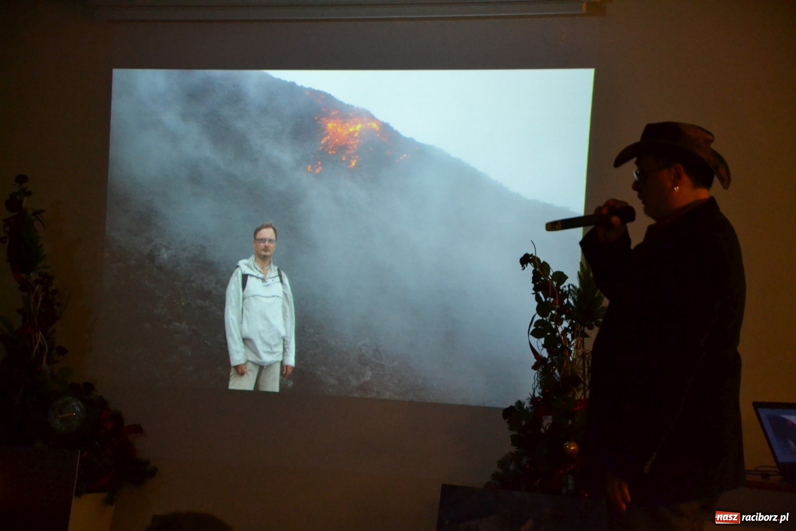 Zdjęcie w galerii na portalu naszraciborz.pl: Podróżnicze spotkanie na zamku  wiadomości z regionu