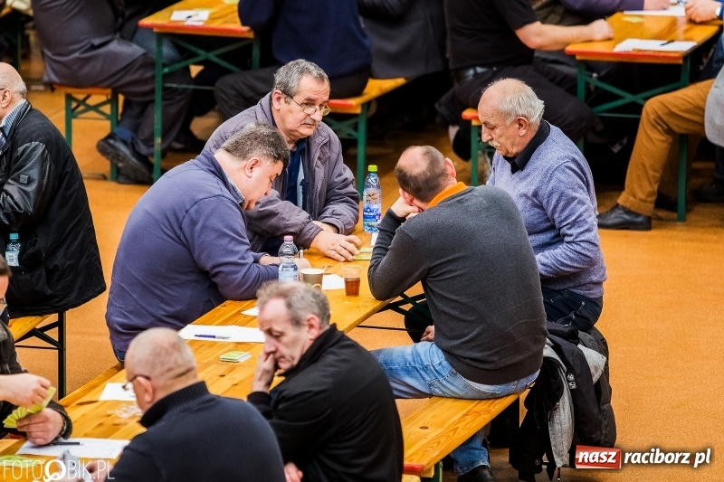 Zdjęcie w galerii na portalu naszraciborz.pl: Turniej Skata o Puchar Prezydenta Raciborza w Arenie Rafako wiadomości z regionu