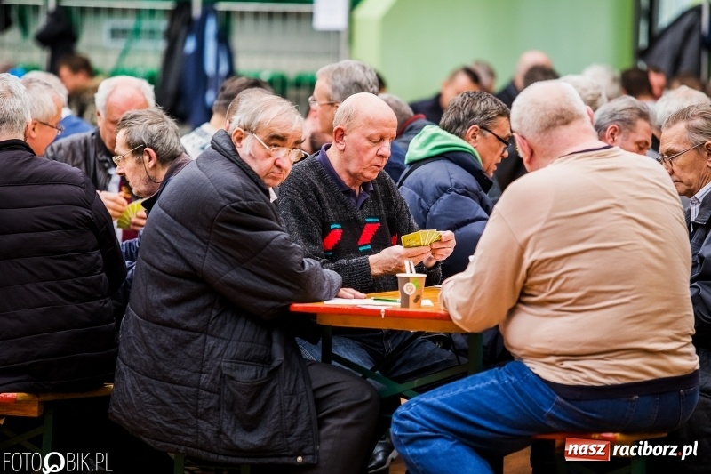 Zdjęcie w galerii na portalu naszraciborz.pl: Turniej Skata o Puchar Prezydenta Raciborza w Arenie Rafako wiadomości z regionu