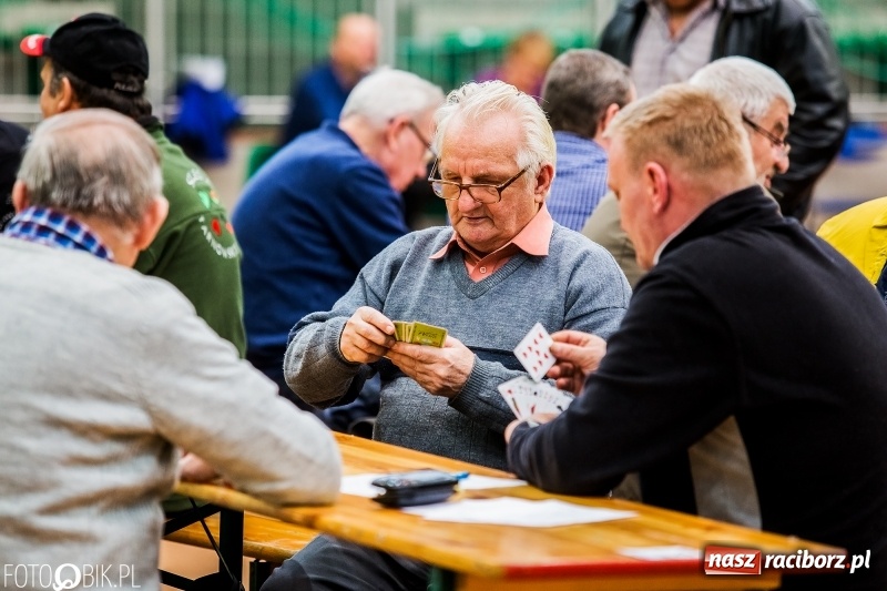Zdjęcie w galerii na portalu naszraciborz.pl: Turniej Skata o Puchar Prezydenta Raciborza w Arenie Rafako wiadomości z regionu