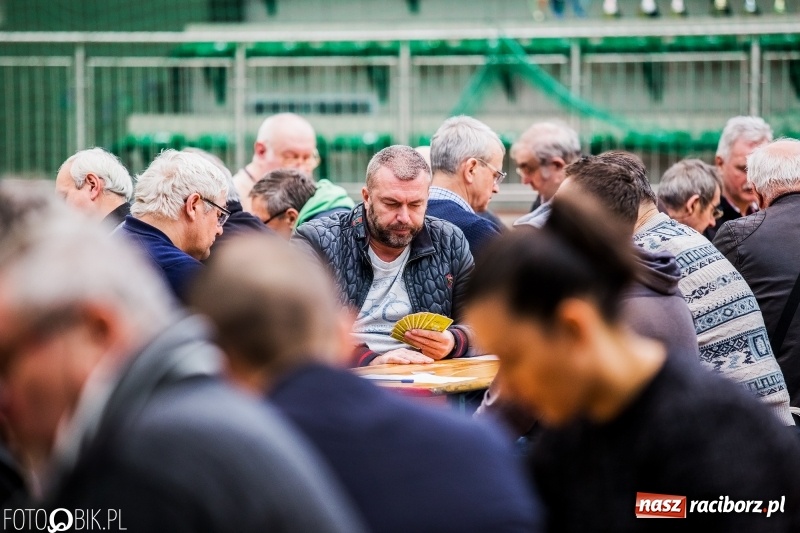 Zdjęcie w galerii na portalu naszraciborz.pl: Turniej Skata o Puchar Prezydenta Raciborza w Arenie Rafako wiadomości z regionu