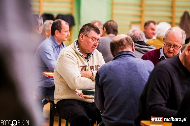 Zdjęcie w galerii na portalu naszraciborz.pl: Turniej Skata o Puchar Prezydenta Raciborza w Arenie Rafako wiadomości z regionu