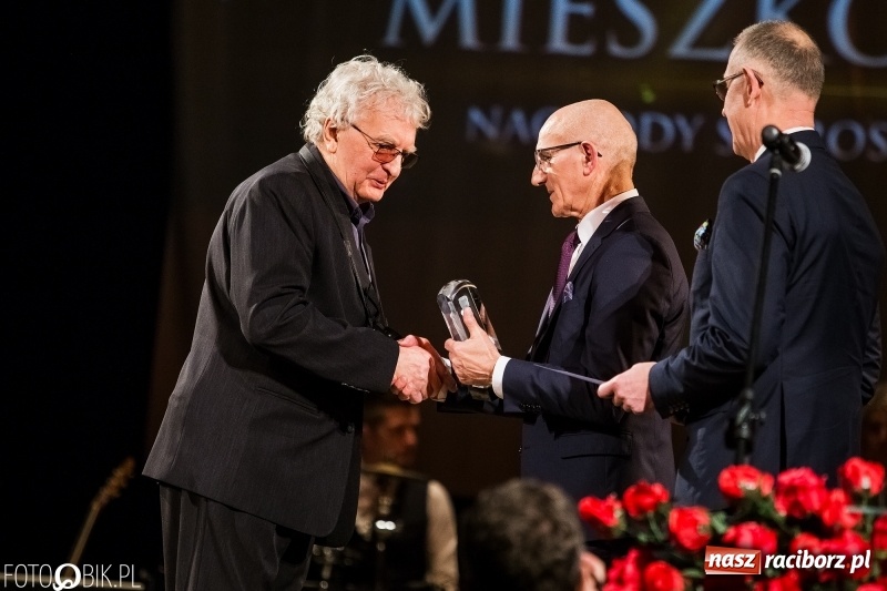Zdjęcie w galerii na portalu naszraciborz.pl: Dziesiąta jubileuszowa gala Mieszko. Wręczono pięć statuetek  wiadomości z regionu