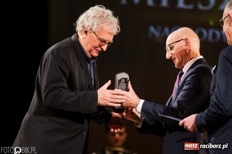 Zdjęcie w galerii na portalu naszraciborz.pl: Dziesiąta jubileuszowa gala Mieszko. Wręczono pięć statuetek  wiadomości z regionu