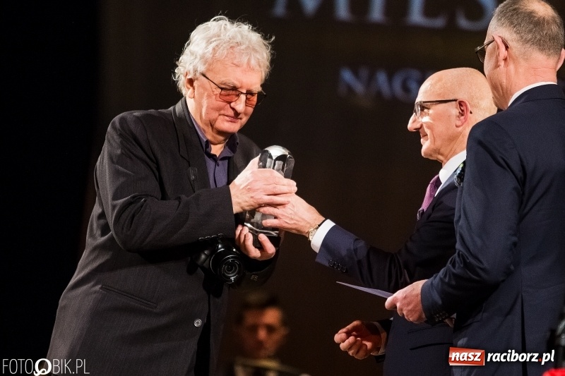 Zdjęcie w galerii na portalu naszraciborz.pl: Dziesiąta jubileuszowa gala Mieszko. Wręczono pięć statuetek  wiadomości z regionu