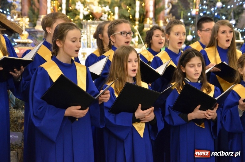 Zdjęcie w galerii na portalu naszraciborz.pl: Trzecie raciborskie kolędowanie dla Kamerunu  wiadomości z regionu