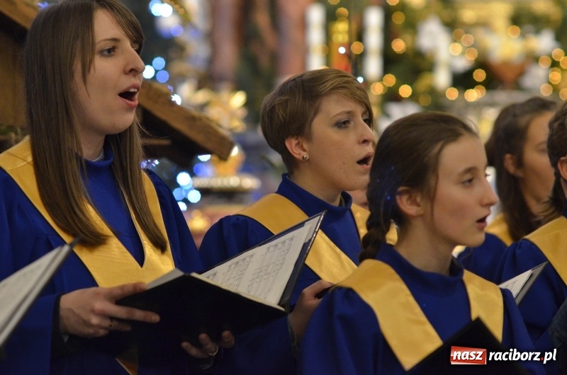 Zdjęcie w galerii na portalu naszraciborz.pl: Trzecie raciborskie kolędowanie dla Kamerunu  wiadomości z regionu
