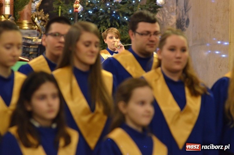 Zdjęcie w galerii na portalu naszraciborz.pl: Trzecie raciborskie kolędowanie dla Kamerunu  wiadomości z regionu