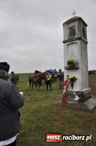 Zdjęcie w galerii na portalu naszraciborz.pl: Pogoda nie przestraszyła jeźdźców wiadomości z regionu