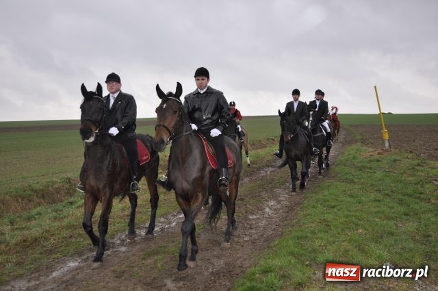 Zdjęcie w galerii na portalu naszraciborz.pl: Pogoda nie przestraszyła jeźdźców wiadomości z regionu