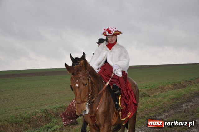 Zdjęcie w galerii na portalu naszraciborz.pl: Pogoda nie przestraszyła jeźdźców wiadomości z regionu