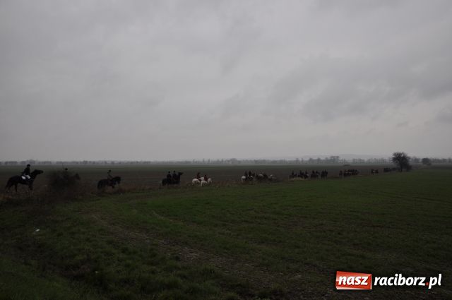 Zdjęcie w galerii na portalu naszraciborz.pl: Pogoda nie przestraszyła jeźdźców wiadomości z regionu