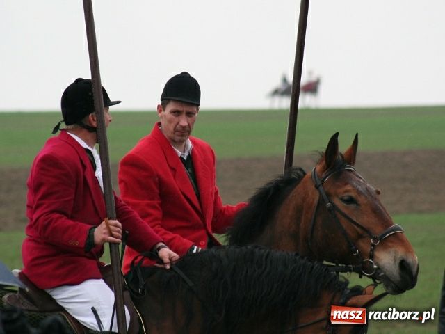 Zdjęcie w galerii na portalu naszraciborz.pl: Pogoda nie przestraszyła jeźdźców wiadomości z regionu