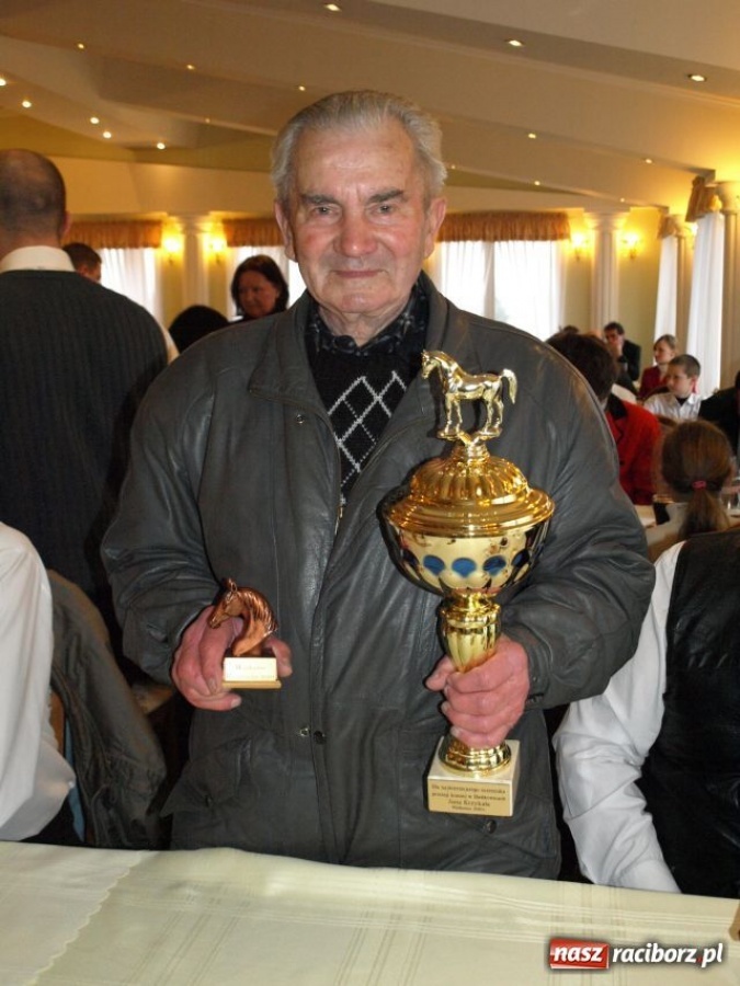 Zdjęcie w galerii na portalu naszraciborz.pl: Pogoda nie przestraszyła jeźdźców wiadomości z regionu