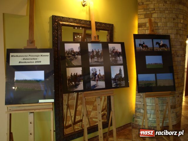 Zdjęcie w galerii na portalu naszraciborz.pl: Pogoda nie przestraszyła jeźdźców wiadomości z regionu