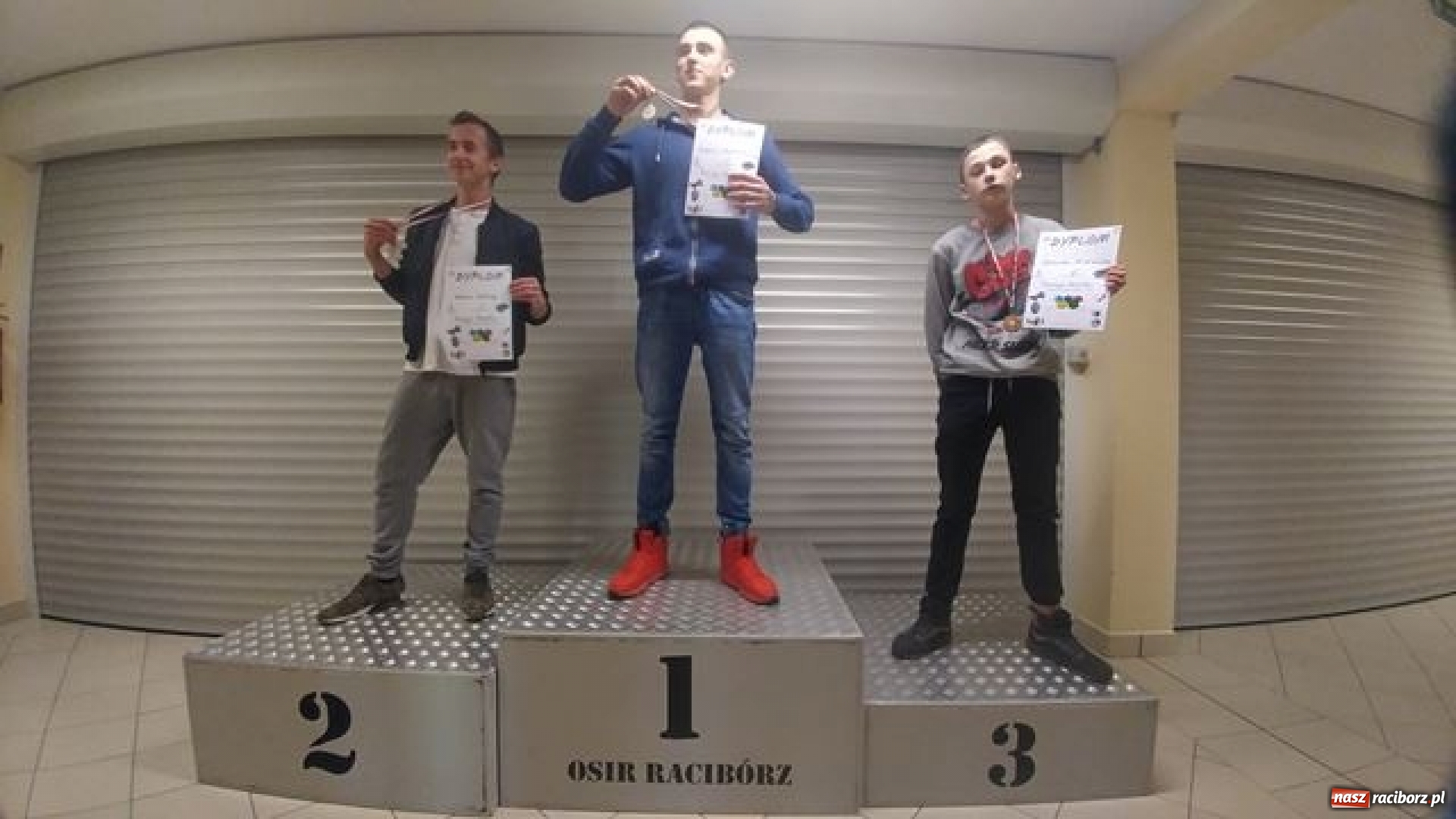 Zdjęcie w galerii na portalu naszraciborz.pl: Pierwszy dzień ferii z raciborskim OSiR-em wiadomości z regionu