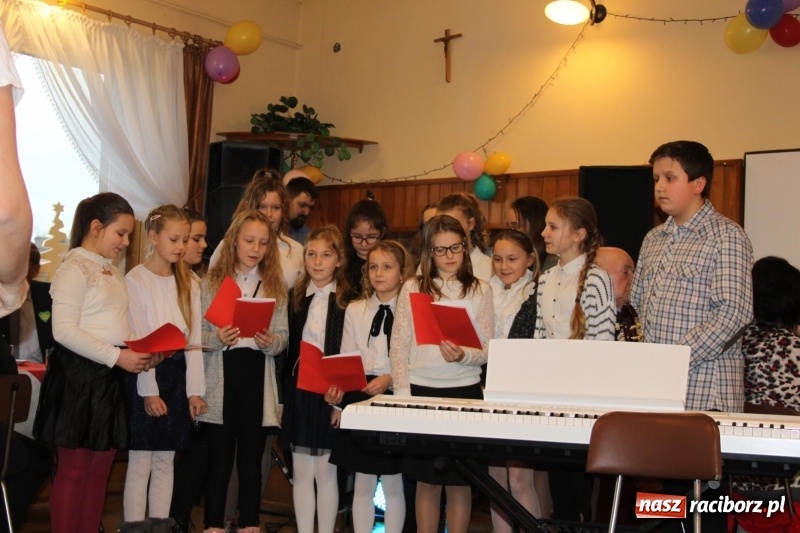 Zdjęcie w galerii na portalu naszraciborz.pl: XIII Dzień Seniora w Wojnowicach wiadomości z regionu