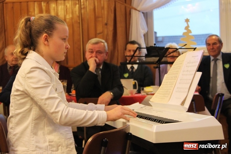 Zdjęcie w galerii na portalu naszraciborz.pl: XIII Dzień Seniora w Wojnowicach wiadomości z regionu