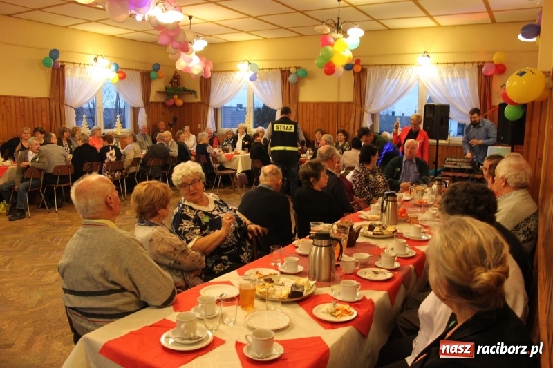 Zdjęcie w galerii na portalu naszraciborz.pl: XIII Dzień Seniora w Wojnowicach wiadomości z regionu