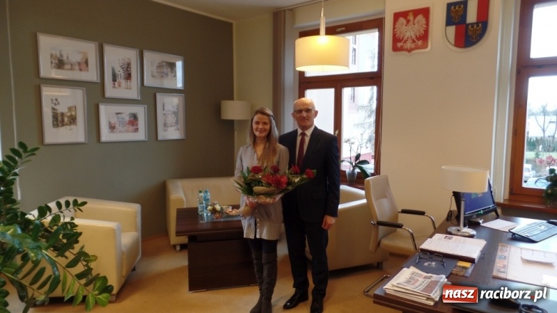 Zdjęcie w galerii na portalu naszraciborz.pl: Zmiana warty na raciborskim zamku  wiadomości z regionu