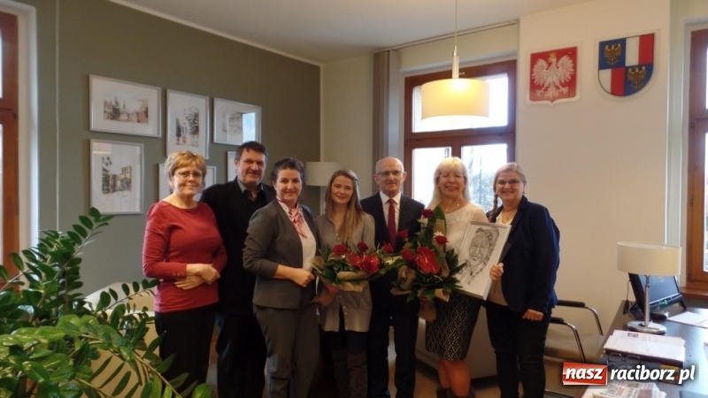 Zdjęcie w galerii na portalu naszraciborz.pl: Zmiana warty na raciborskim zamku  wiadomości z regionu