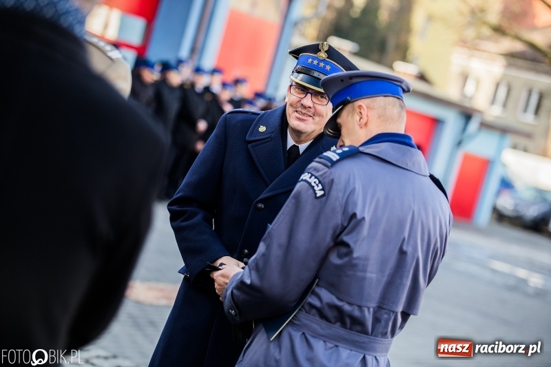 Zdjęcie w galerii na portalu naszraciborz.pl: Komendant Jan Pawnik pożegnał się ze służbą  wiadomości z regionu