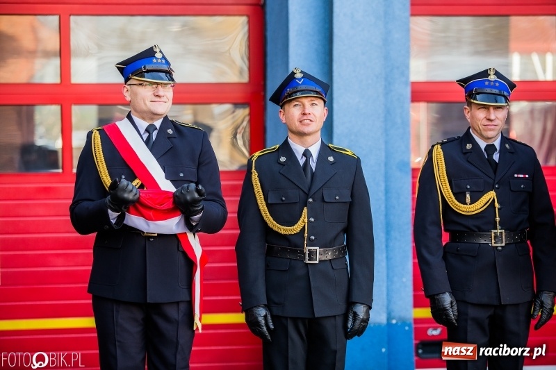 Zdjęcie w galerii na portalu naszraciborz.pl: Komendant Jan Pawnik pożegnał się ze służbą  wiadomości z regionu