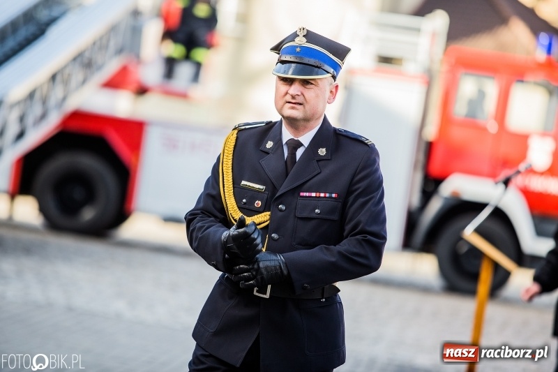Zdjęcie w galerii na portalu naszraciborz.pl: Komendant Jan Pawnik pożegnał się ze służbą  wiadomości z regionu