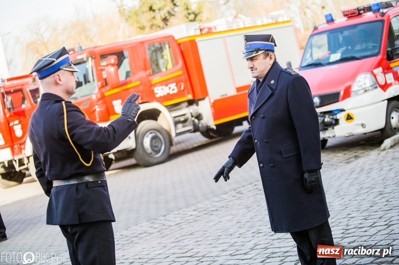Zdjęcie w galerii na portalu naszraciborz.pl: Komendant Jan Pawnik pożegnał się ze służbą  wiadomości z regionu