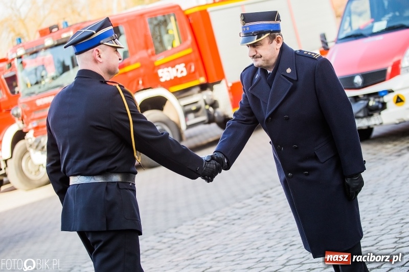 Zdjęcie w galerii na portalu naszraciborz.pl: Komendant Jan Pawnik pożegnał się ze służbą  wiadomości z regionu