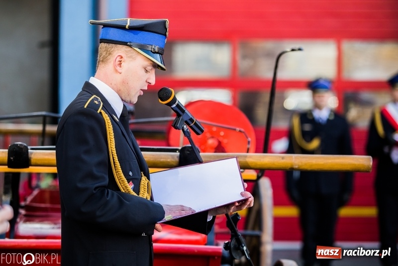 Zdjęcie w galerii na portalu naszraciborz.pl: Komendant Jan Pawnik pożegnał się ze służbą  wiadomości z regionu