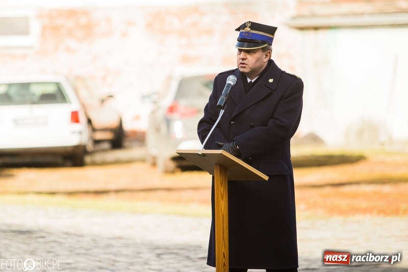 Zdjęcie w galerii na portalu naszraciborz.pl: Komendant Jan Pawnik pożegnał się ze służbą  wiadomości z regionu