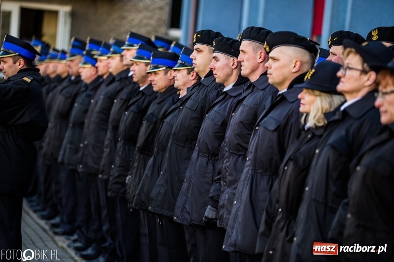 Zdjęcie w galerii na portalu naszraciborz.pl: Komendant Jan Pawnik pożegnał się ze służbą  wiadomości z regionu