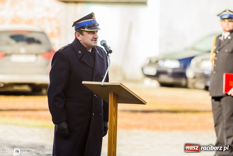 Zdjęcie w galerii na portalu naszraciborz.pl: Komendant Jan Pawnik pożegnał się ze służbą  wiadomości z regionu