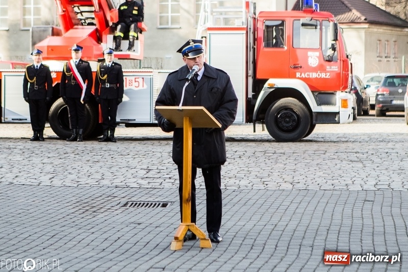 Zdjęcie w galerii na portalu naszraciborz.pl: Komendant Jan Pawnik pożegnał się ze służbą  wiadomości z regionu