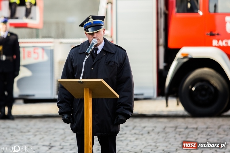 Zdjęcie w galerii na portalu naszraciborz.pl: Komendant Jan Pawnik pożegnał się ze służbą  wiadomości z regionu