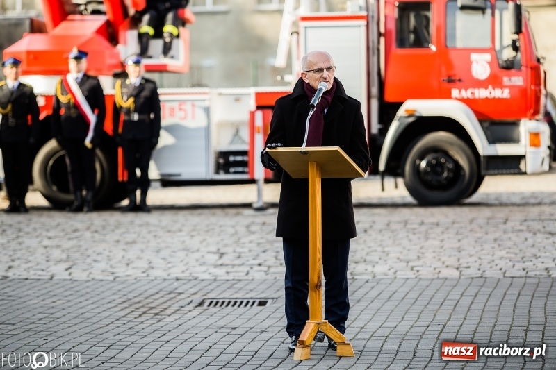 Zdjęcie w galerii na portalu naszraciborz.pl: Komendant Jan Pawnik pożegnał się ze służbą  wiadomości z regionu