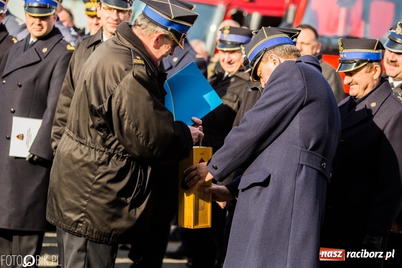 Zdjęcie w galerii na portalu naszraciborz.pl: Komendant Jan Pawnik pożegnał się ze służbą  wiadomości z regionu
