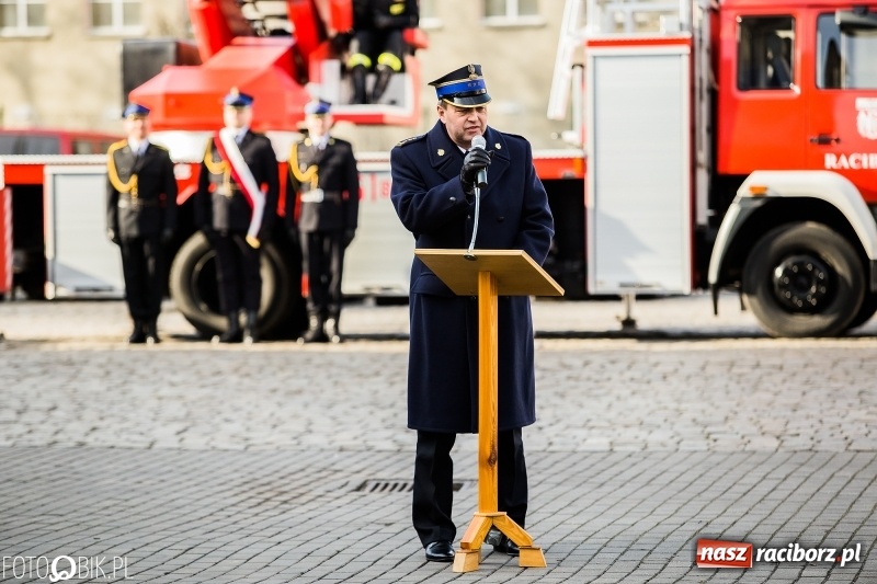 Zdjęcie w galerii na portalu naszraciborz.pl: Komendant Jan Pawnik pożegnał się ze służbą  wiadomości z regionu