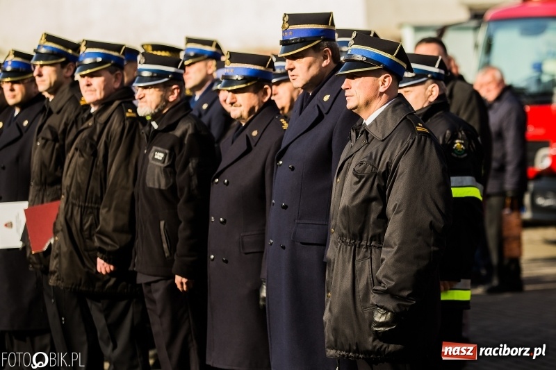Zdjęcie w galerii na portalu naszraciborz.pl: Komendant Jan Pawnik pożegnał się ze służbą  wiadomości z regionu