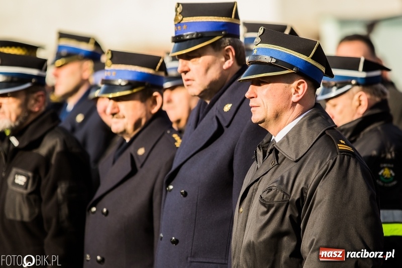 Zdjęcie w galerii na portalu naszraciborz.pl: Komendant Jan Pawnik pożegnał się ze służbą  wiadomości z regionu