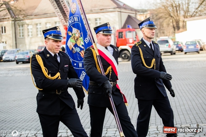 Zdjęcie w galerii na portalu naszraciborz.pl: Komendant Jan Pawnik pożegnał się ze służbą  wiadomości z regionu