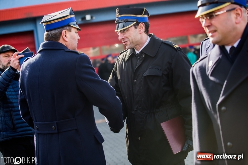 Zdjęcie w galerii na portalu naszraciborz.pl: Komendant Jan Pawnik pożegnał się ze służbą  wiadomości z regionu