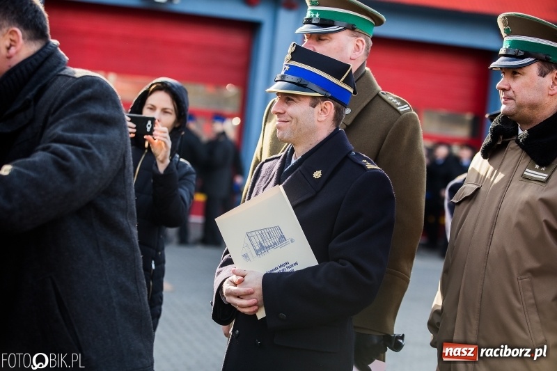 Zdjęcie w galerii na portalu naszraciborz.pl: Komendant Jan Pawnik pożegnał się ze służbą  wiadomości z regionu