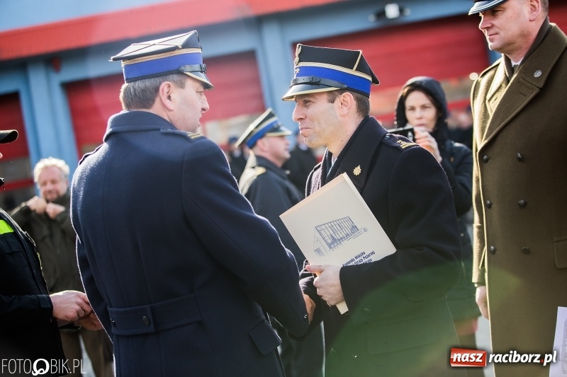 Zdjęcie w galerii na portalu naszraciborz.pl: Komendant Jan Pawnik pożegnał się ze służbą  wiadomości z regionu